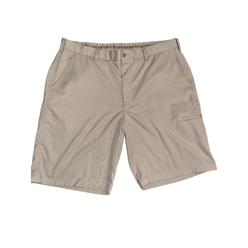 Pebble Beach Shorts Mens 38 Performance‎ Light Gray Golf Flat Front Tech Pocket